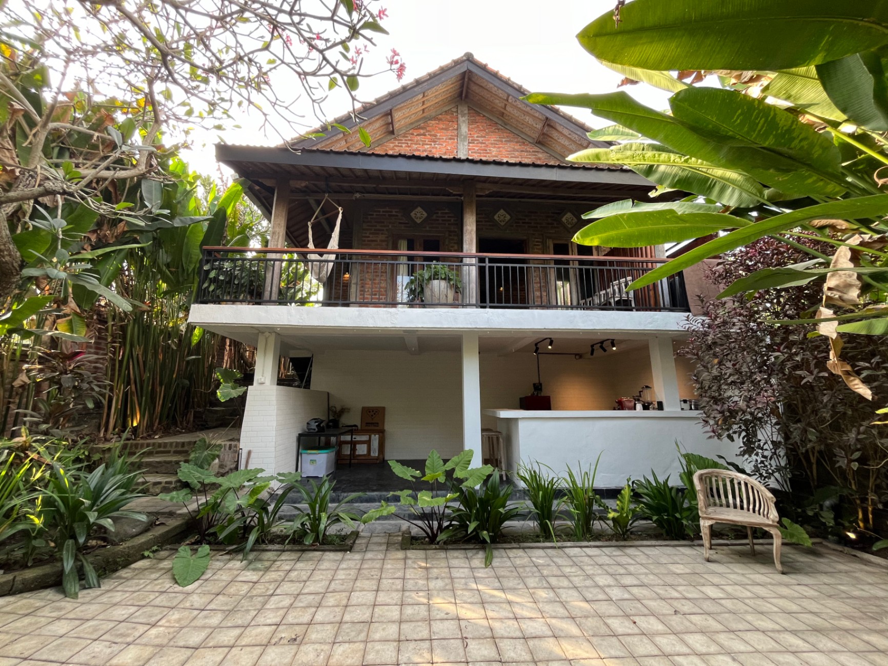🏡 For Rent: Cozy 2-Bedroom Loft-Style House in Canggu, Babakan Area 🏡