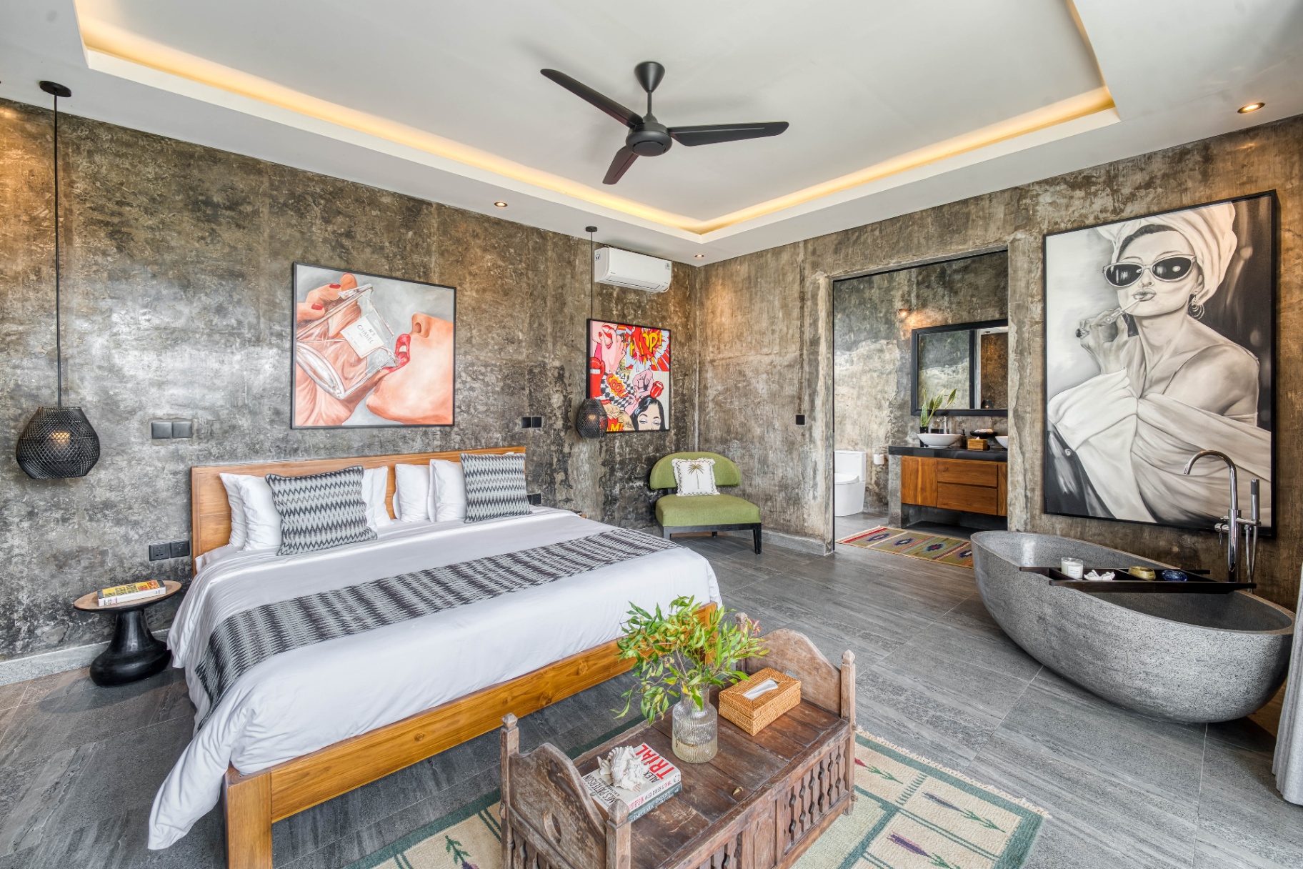 5BR Luxury Villa - Pet Friendly in Berawa, Canggu Rice Field Views