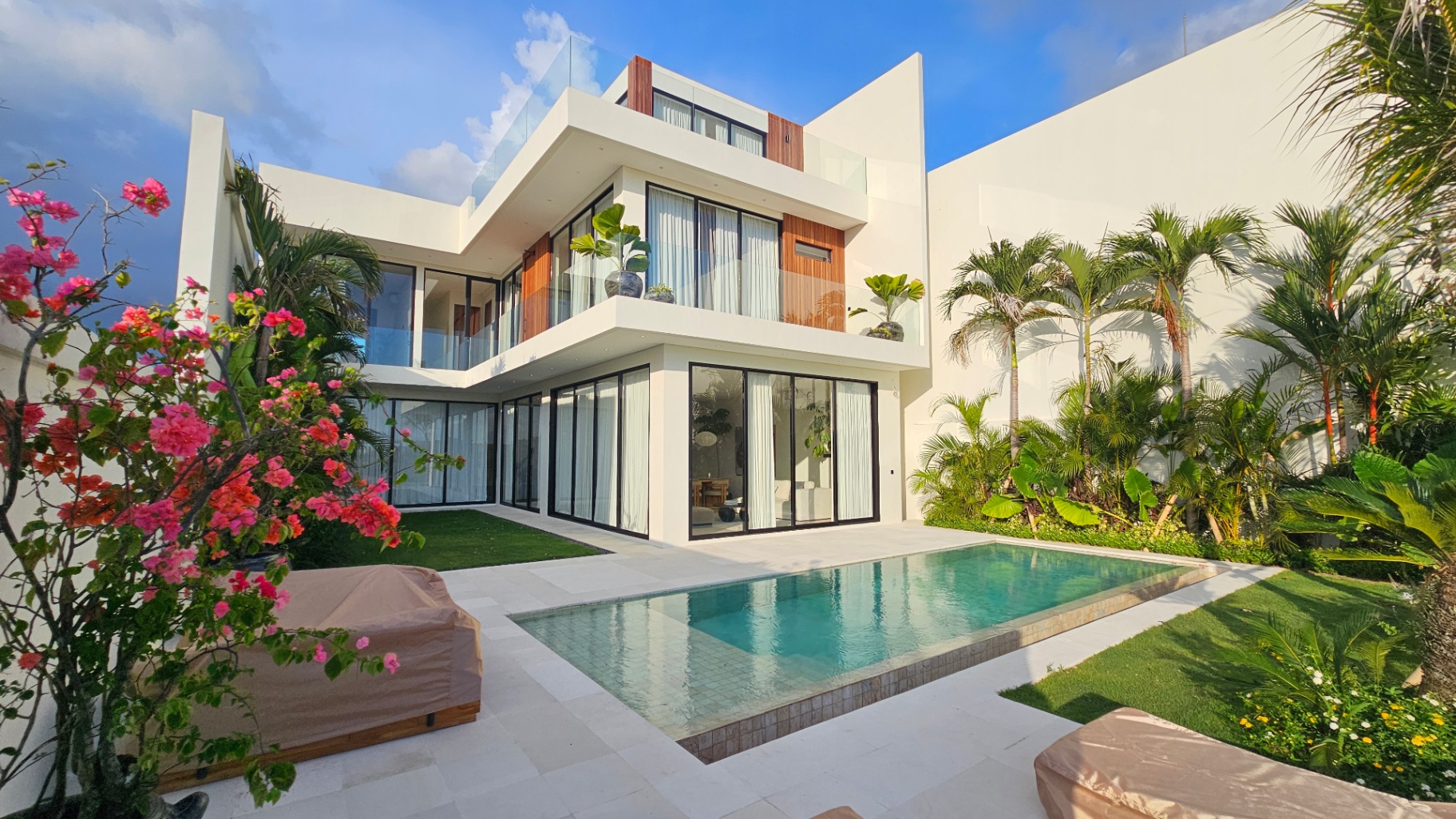 S 4br Luxury Villas [Video Included in this Post]