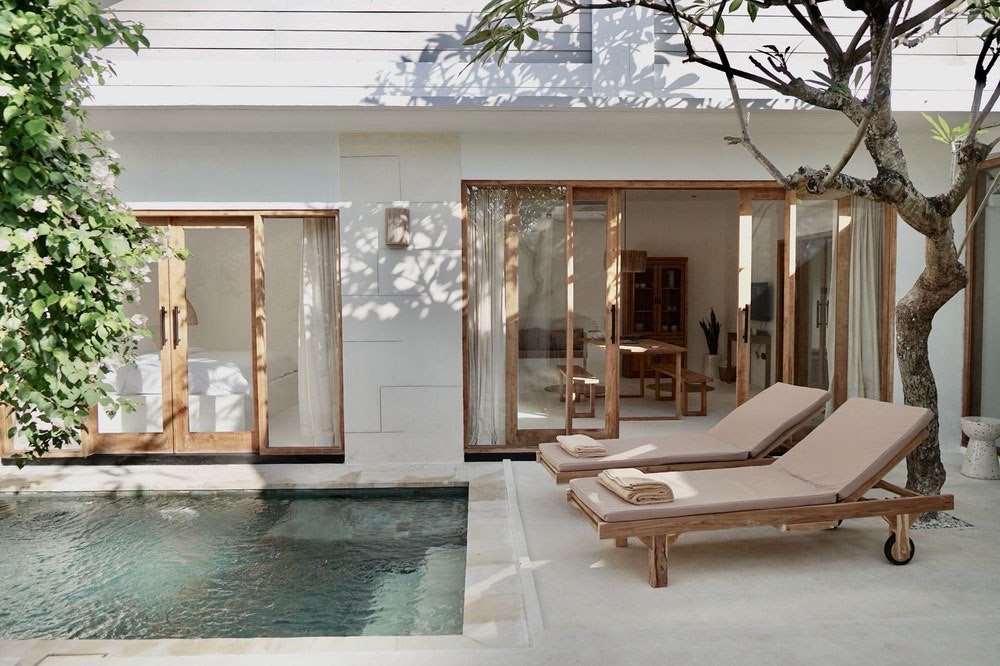 JAK-1542 VILLA FOR RENT IN PADONAN CANGGU 3 BED