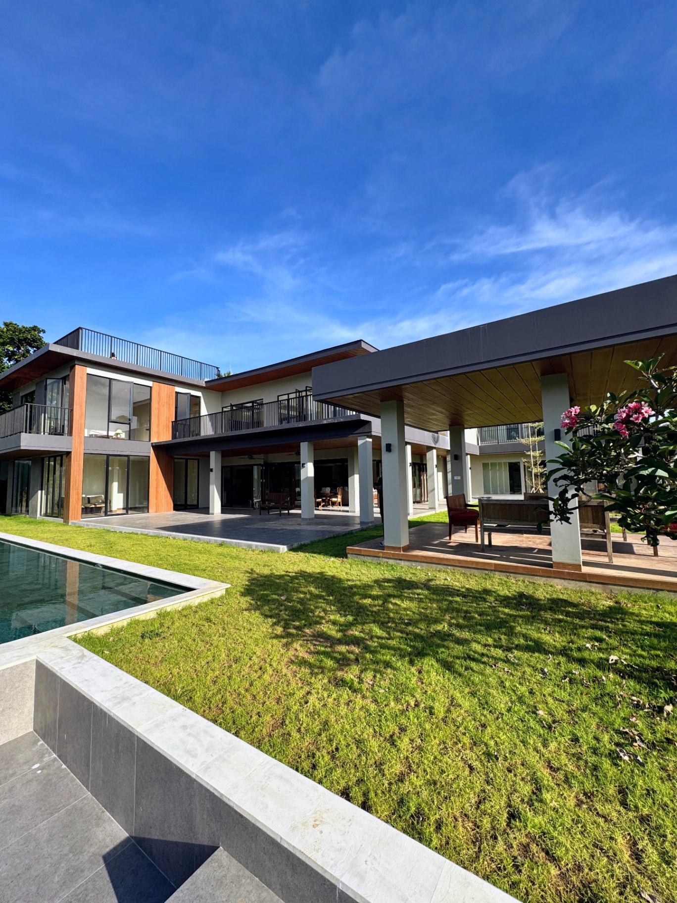 Pecatu- uluwatu 5 bedroom