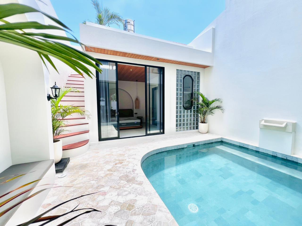 2 Bedrooms Villa in Pererenan