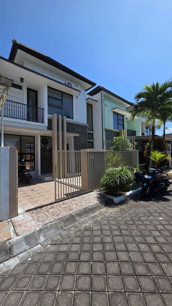 DO 114 - HOUSE FOR SALE IN NUSA DUA BALI