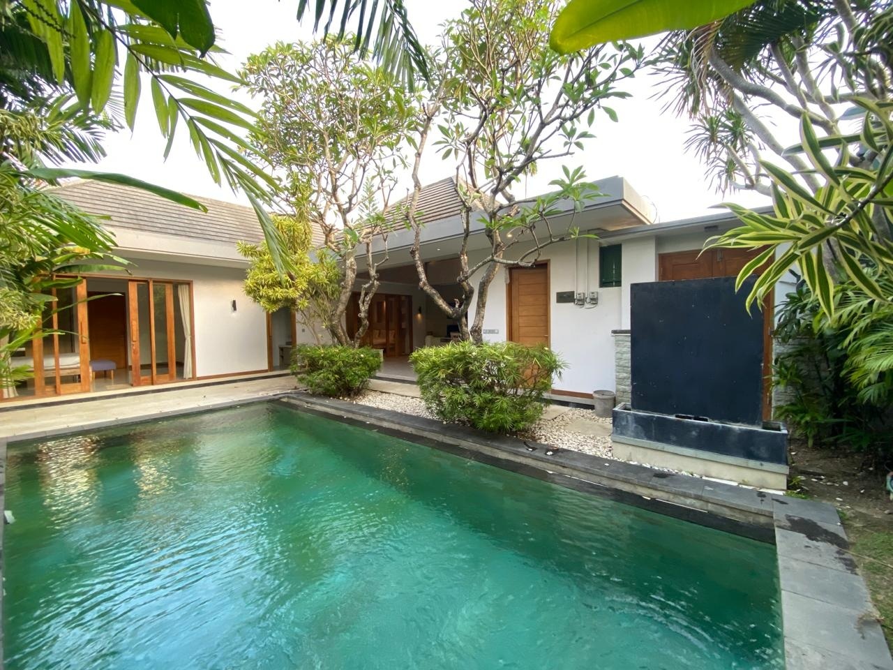 Villa For Rent 2 Bed In Umalas,Kerobokan Bali KK-3706