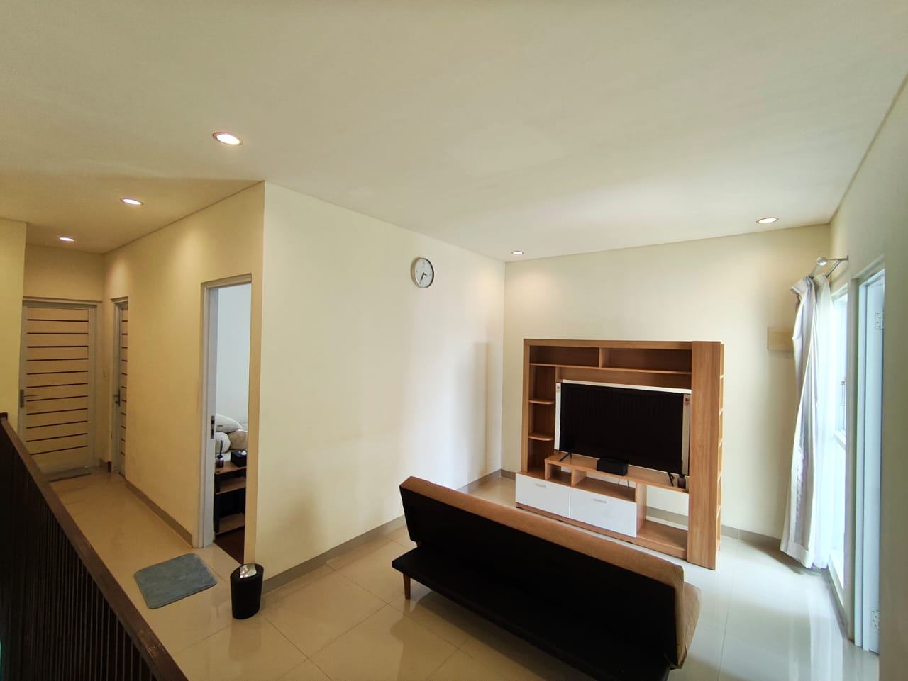 Modern Minimalist 2-Storey Home in Poh Gading, Jimbaran – Fully Furnished!