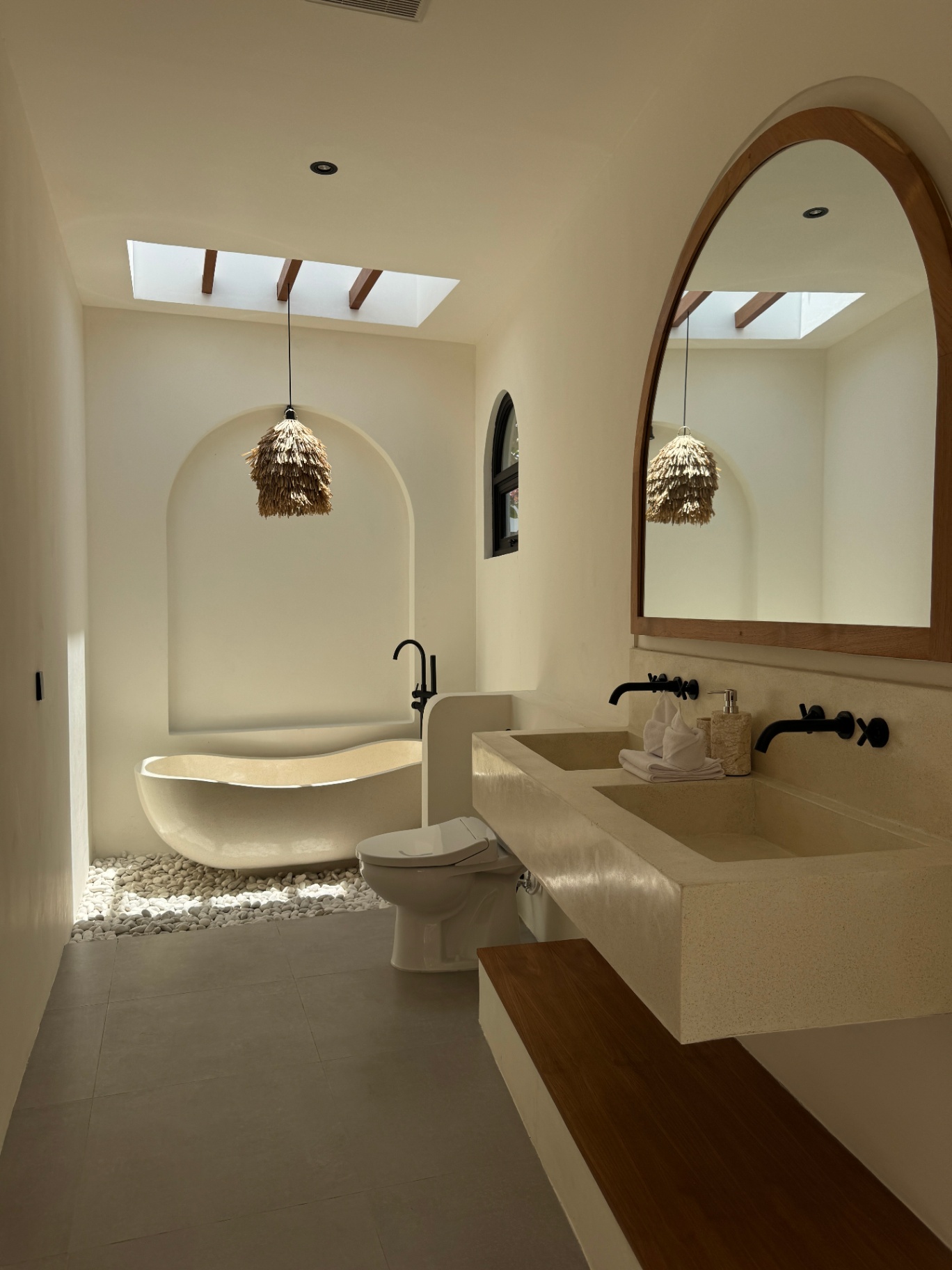 Large 2 Bedroom Mediterranean Elegance Villa in Pererenan