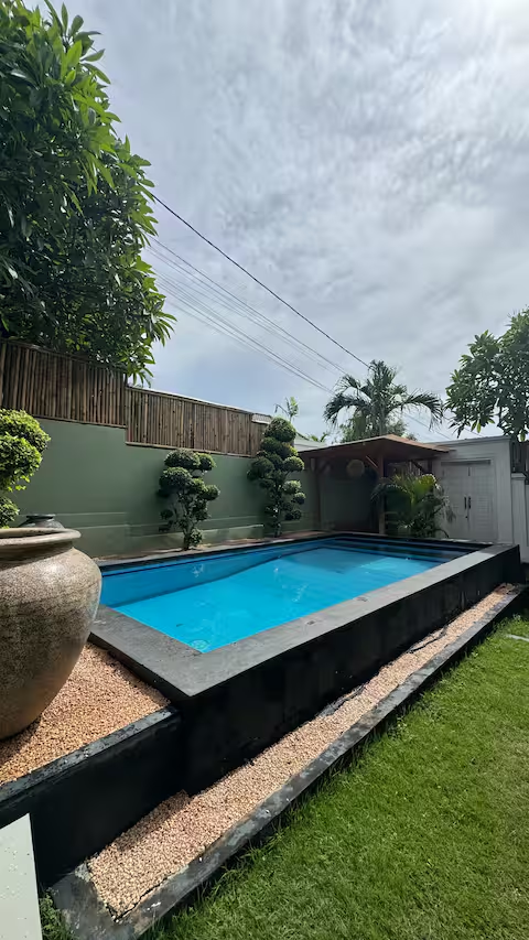Charming 2-bed Villa with Pool in Canggu Center
