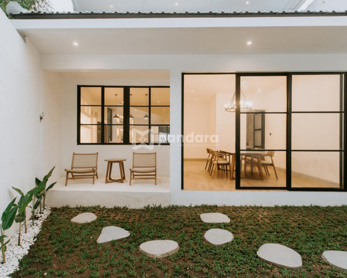 Villa Pererenan - 2 Storey with Rooftop