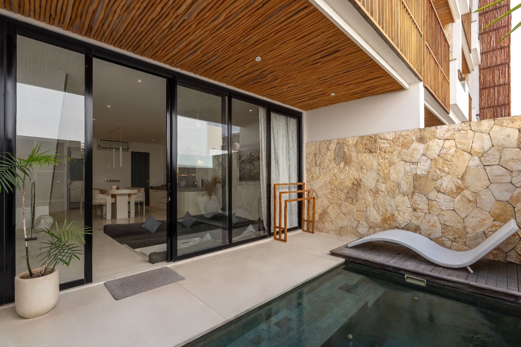 Sore - 1BR Lux Villa in Pererenan Plunge Pool & Bathtub