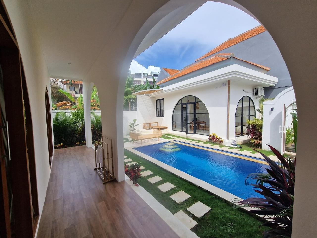 Villa For Rent 2 Bed In Berawa,Tibubeneng Bali PO-3769