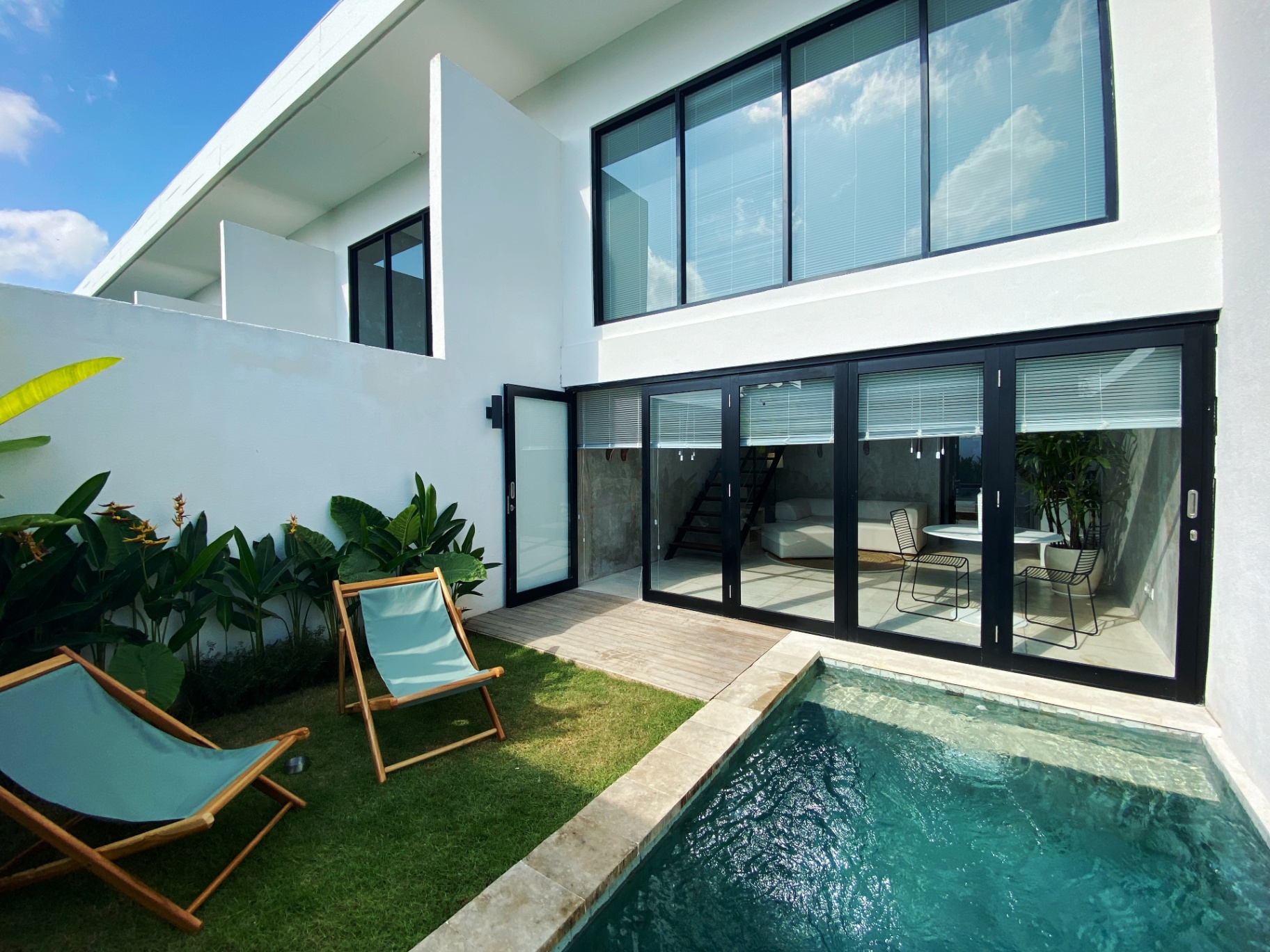 Canggu 2Plex - Vibrant Canggu Hub Loft style with Private Pool